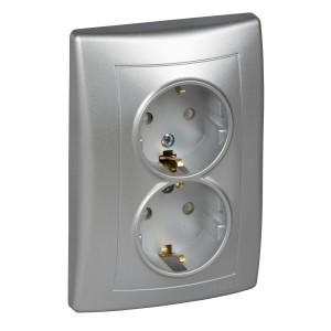 Sedna - double socket-outlet with side earth - 16A shutters, aluminium